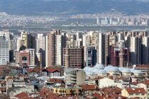 “Kafes Kuşu” ile “Kuyu Dibi Kurbağası”nın Görebildiği “Siyasetin Mimarisi…”
